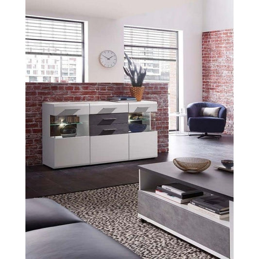 Das Sideboard misst 160 x 38 x 92 cm in Weiss und Silber