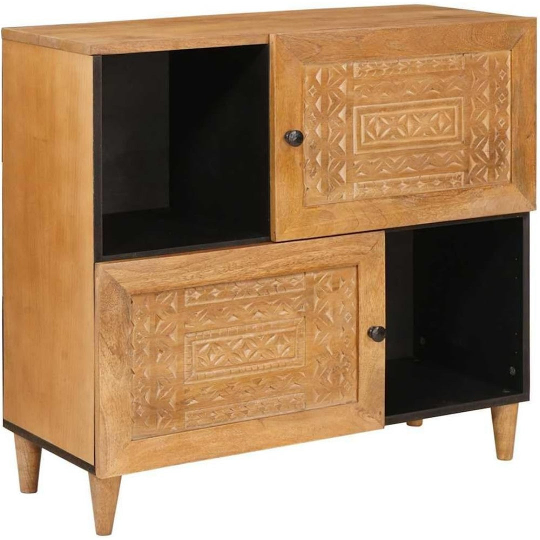 Holzoptik und 2 Tueren an dem Sideboard